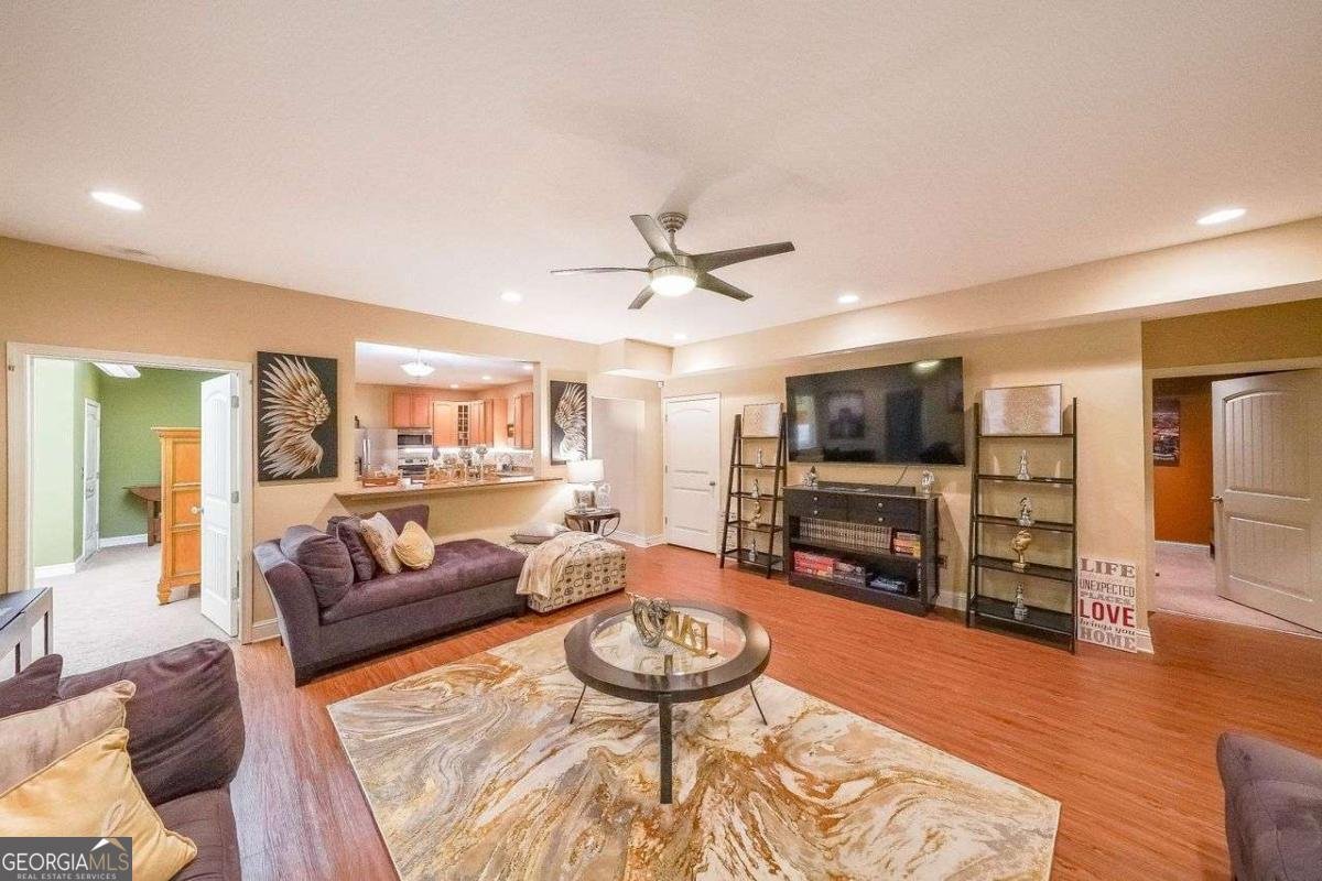4408 MEADOWWOOD Drive Loganville - 26
