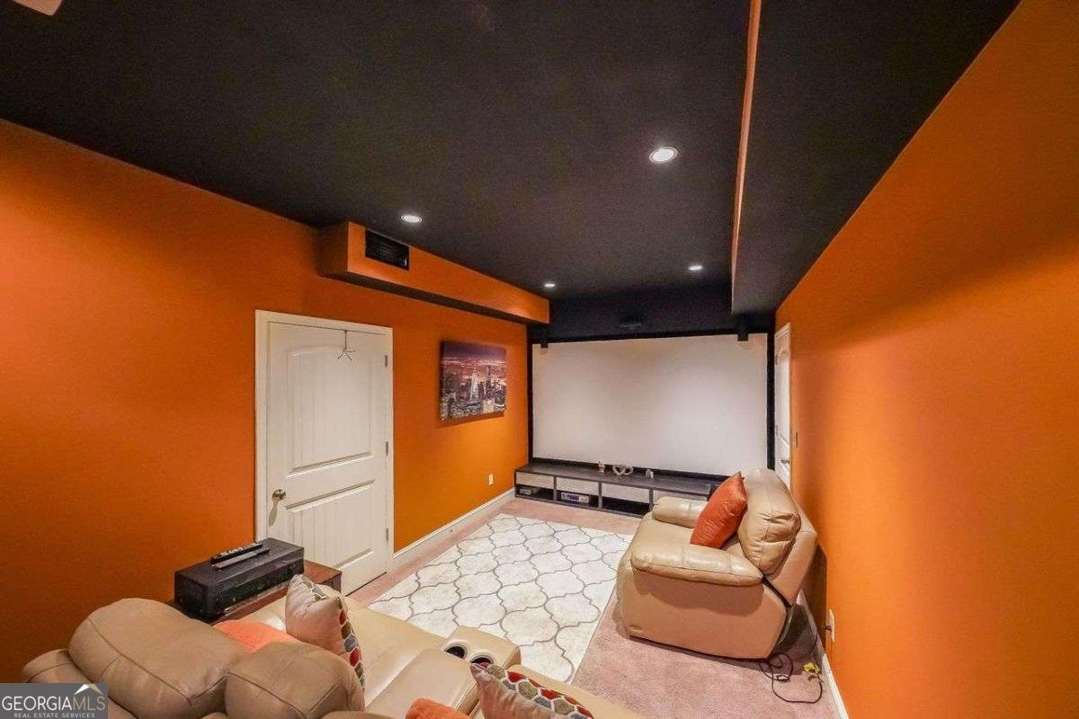 4408 MEADOWWOOD Drive Loganville - 34
