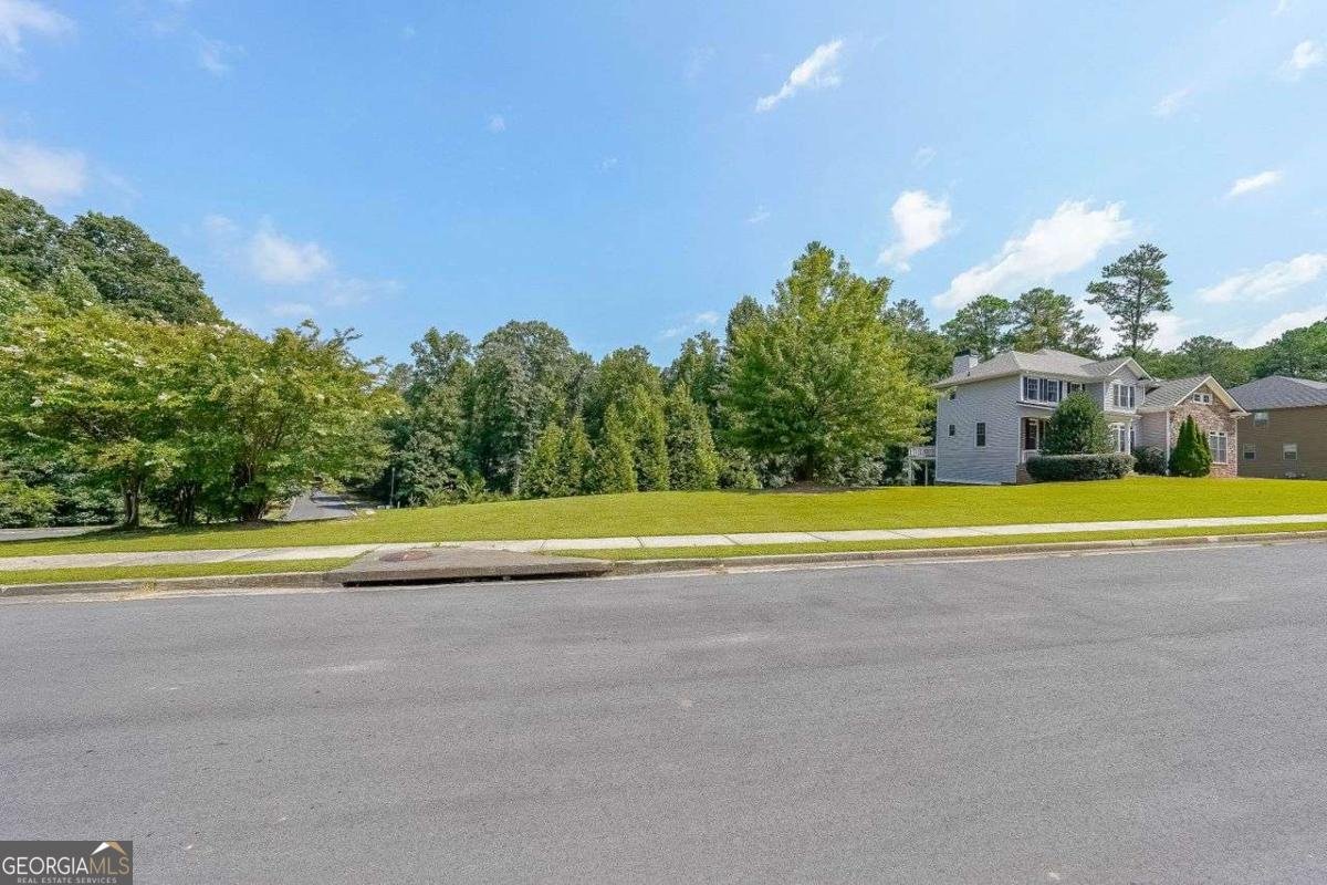 4408 MEADOWWOOD Drive Loganville - 38