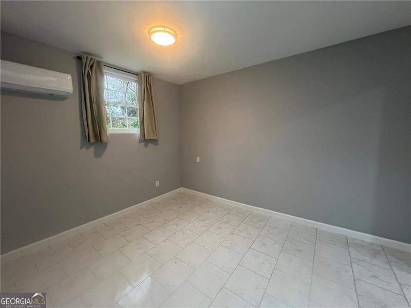 920 JAMES Court Marietta - 27
