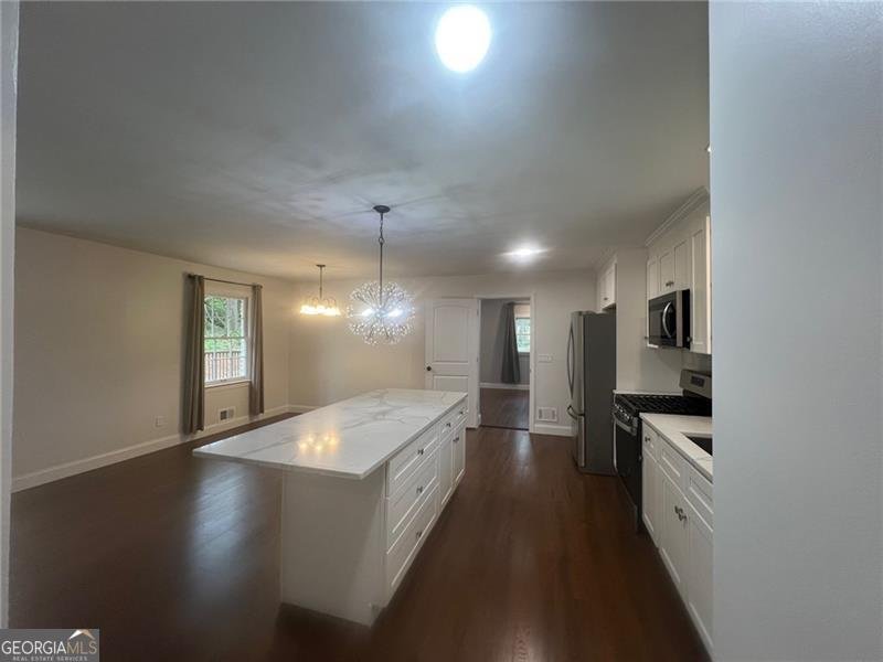 920 JAMES Court Marietta - 4