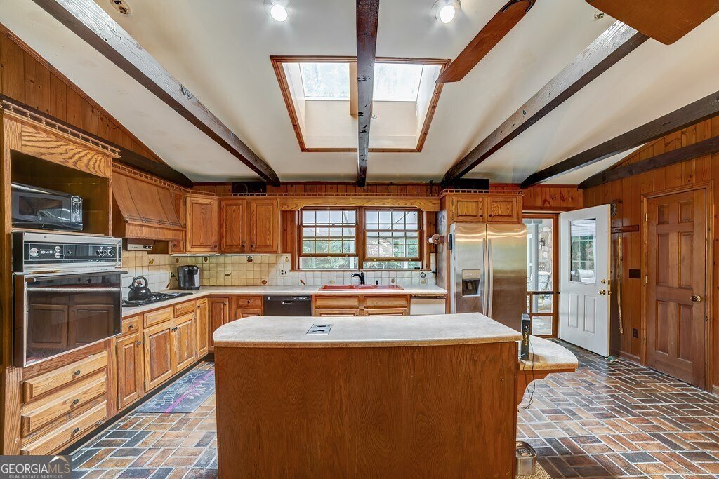 1127 Burch Branch Road Hiawassee - 23