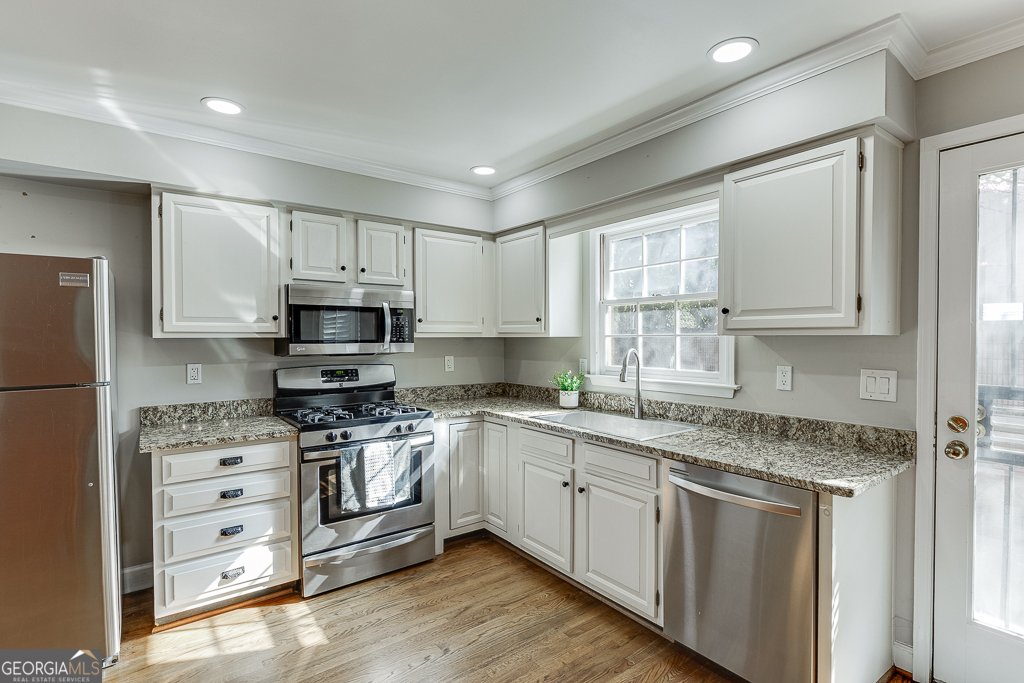 102 Defoors Mill Drive Atlanta - 13