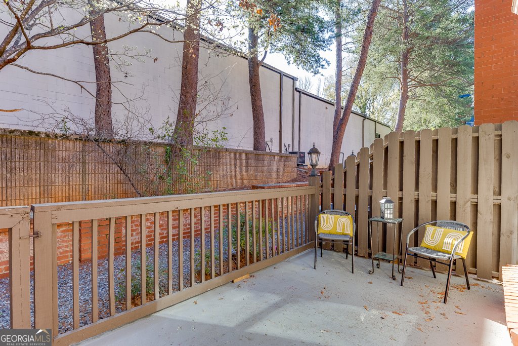 102 Defoors Mill Drive Atlanta - 27