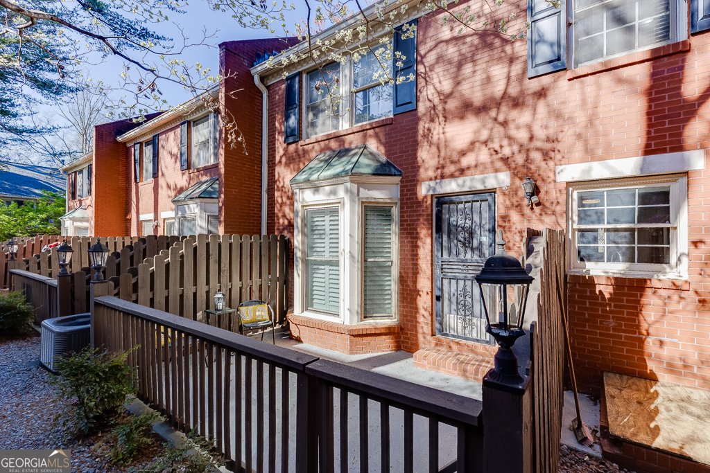 102 Defoors Mill Drive Atlanta - 28