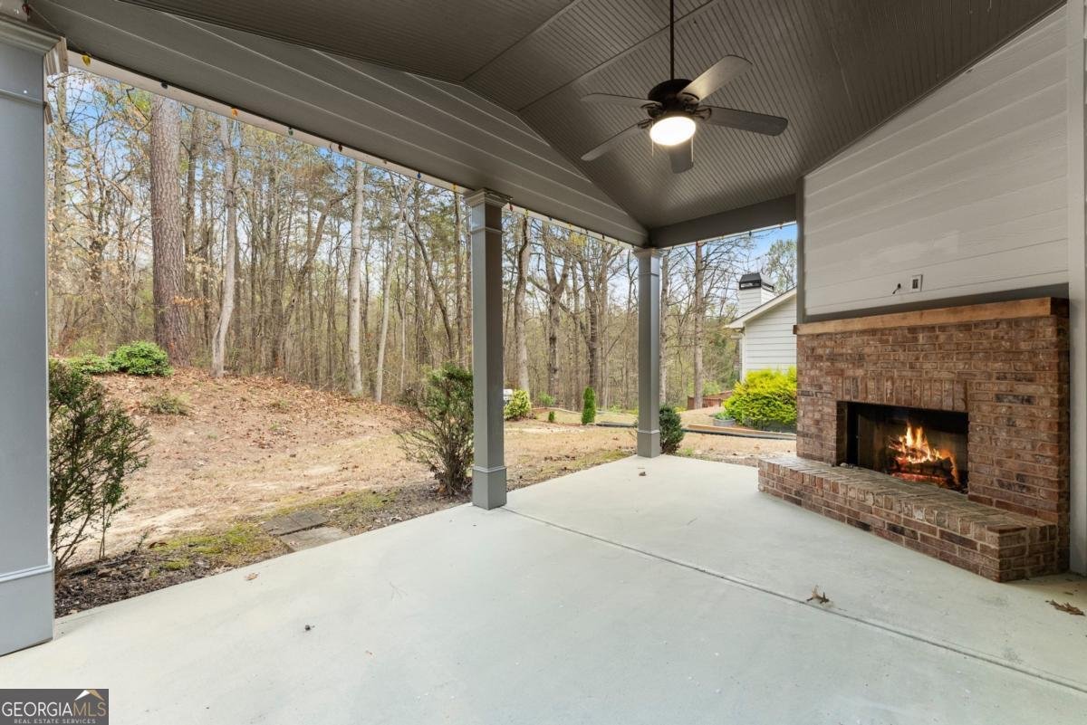 2172 Misty Brook Court Buford - 40