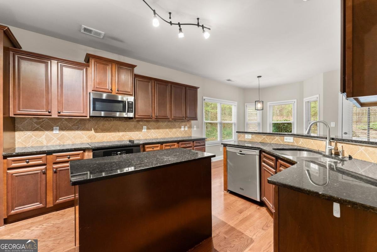 2172 Misty Brook Court Buford - 8