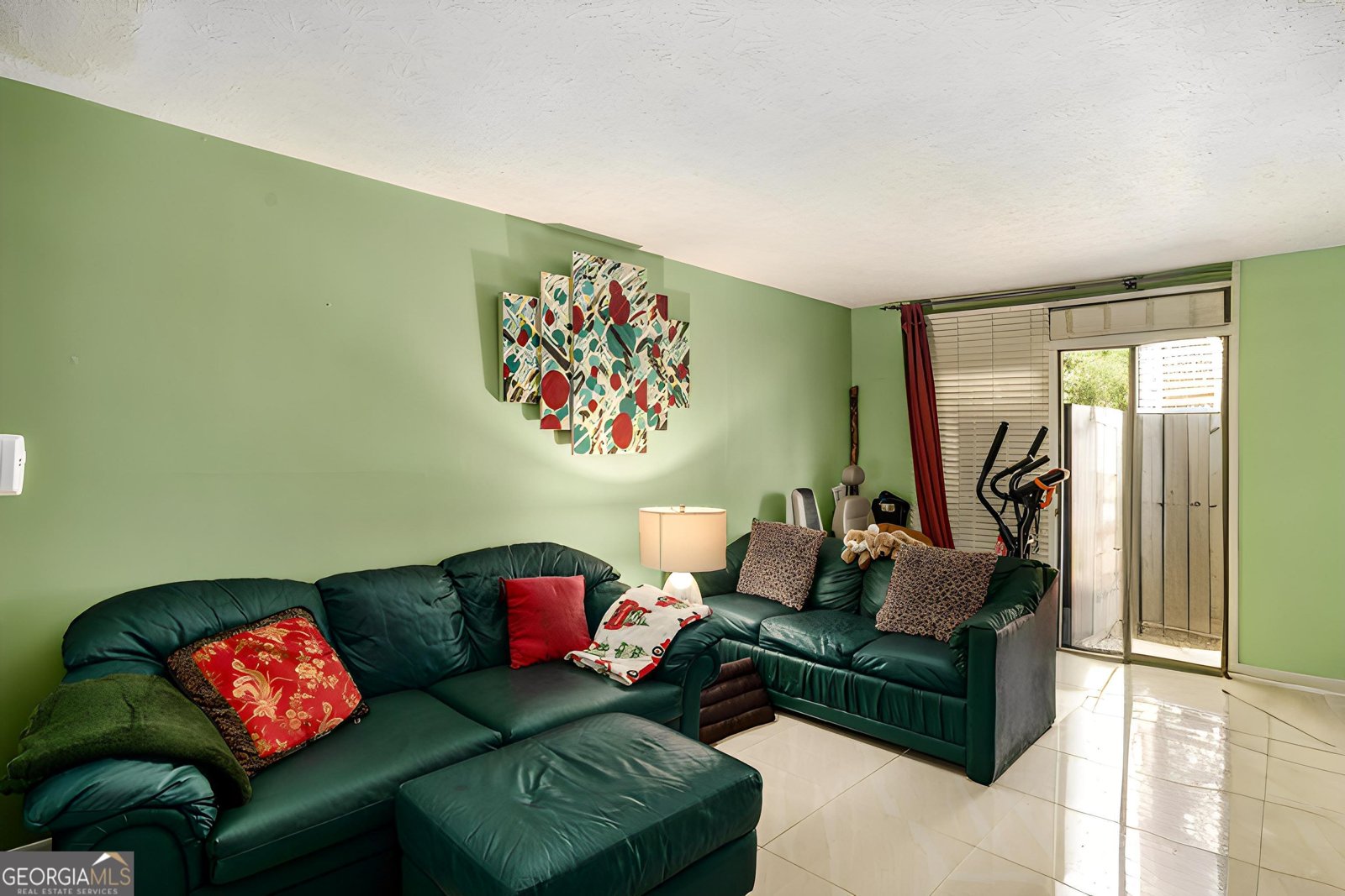 105 Governors Drive Forest Park - 5