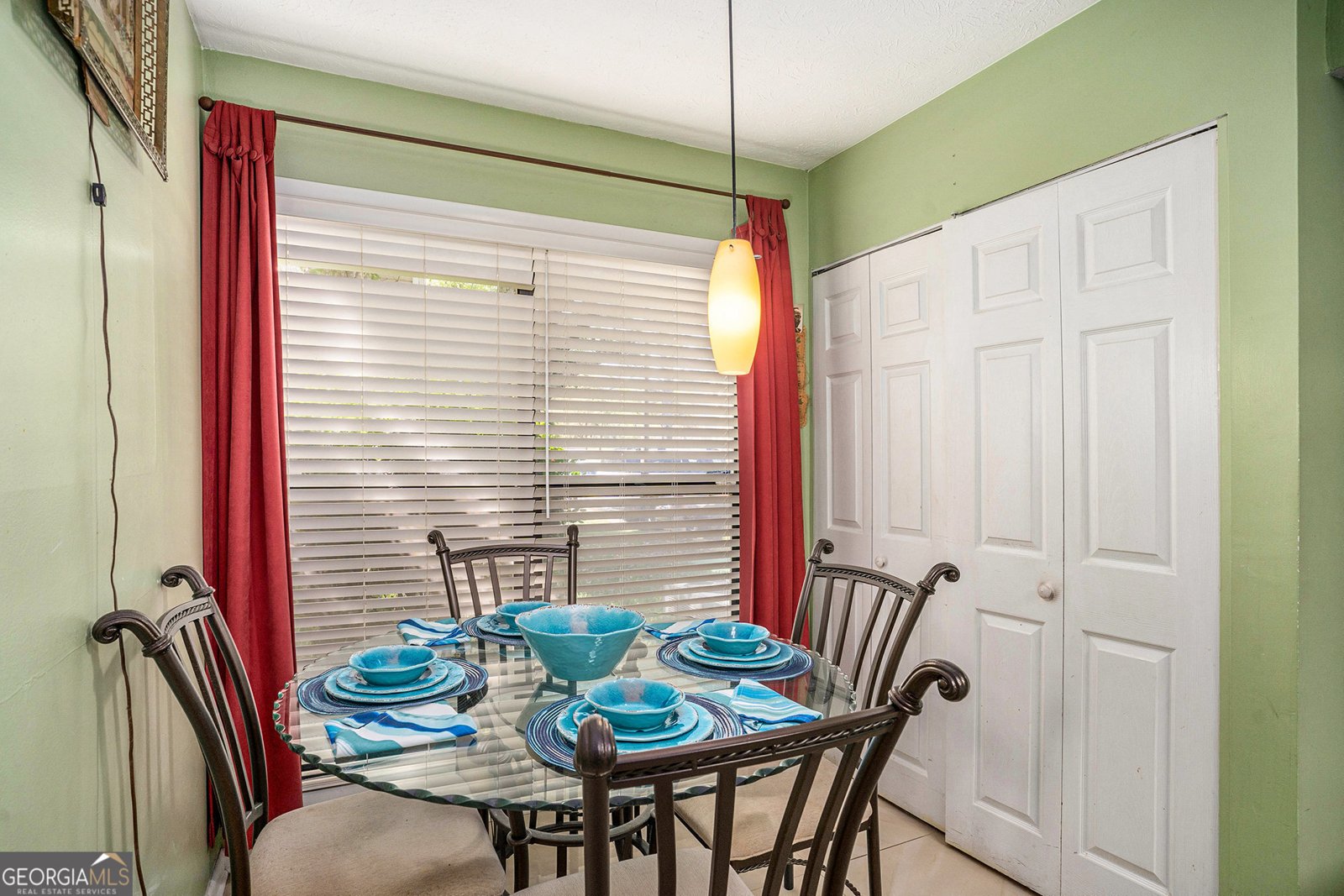105 Governors Drive Forest Park - 7