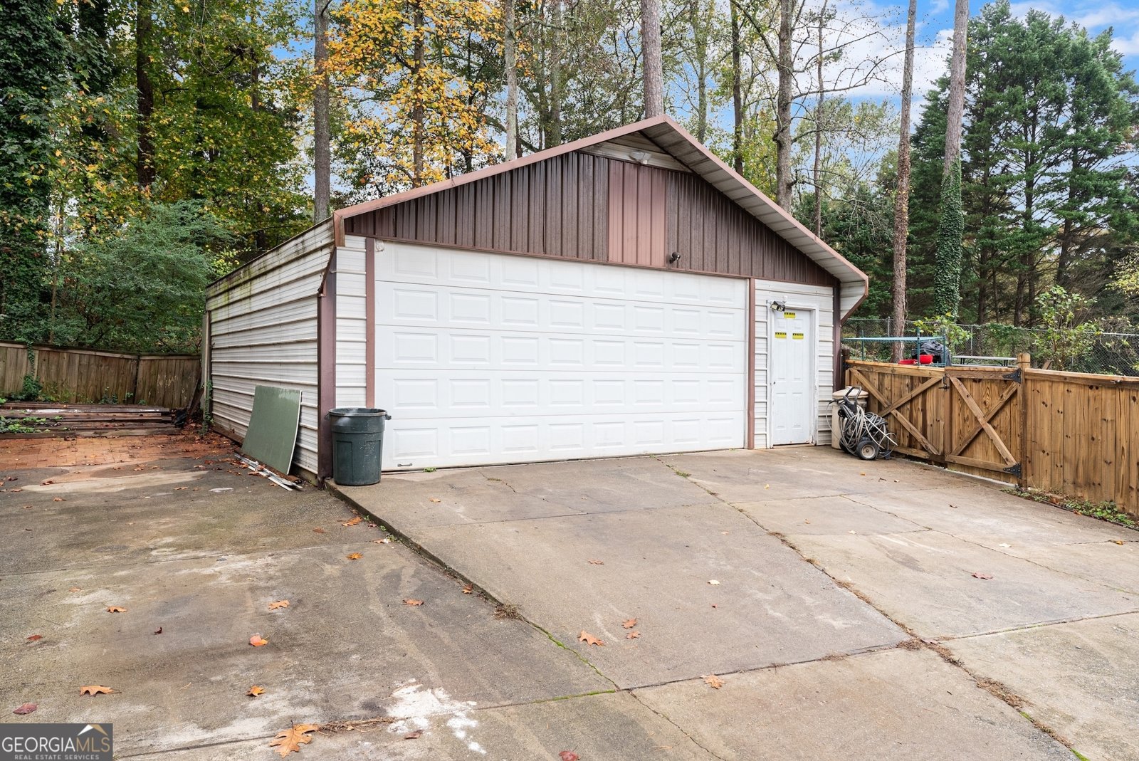753 Brookwood Terrace Lilburn - 5