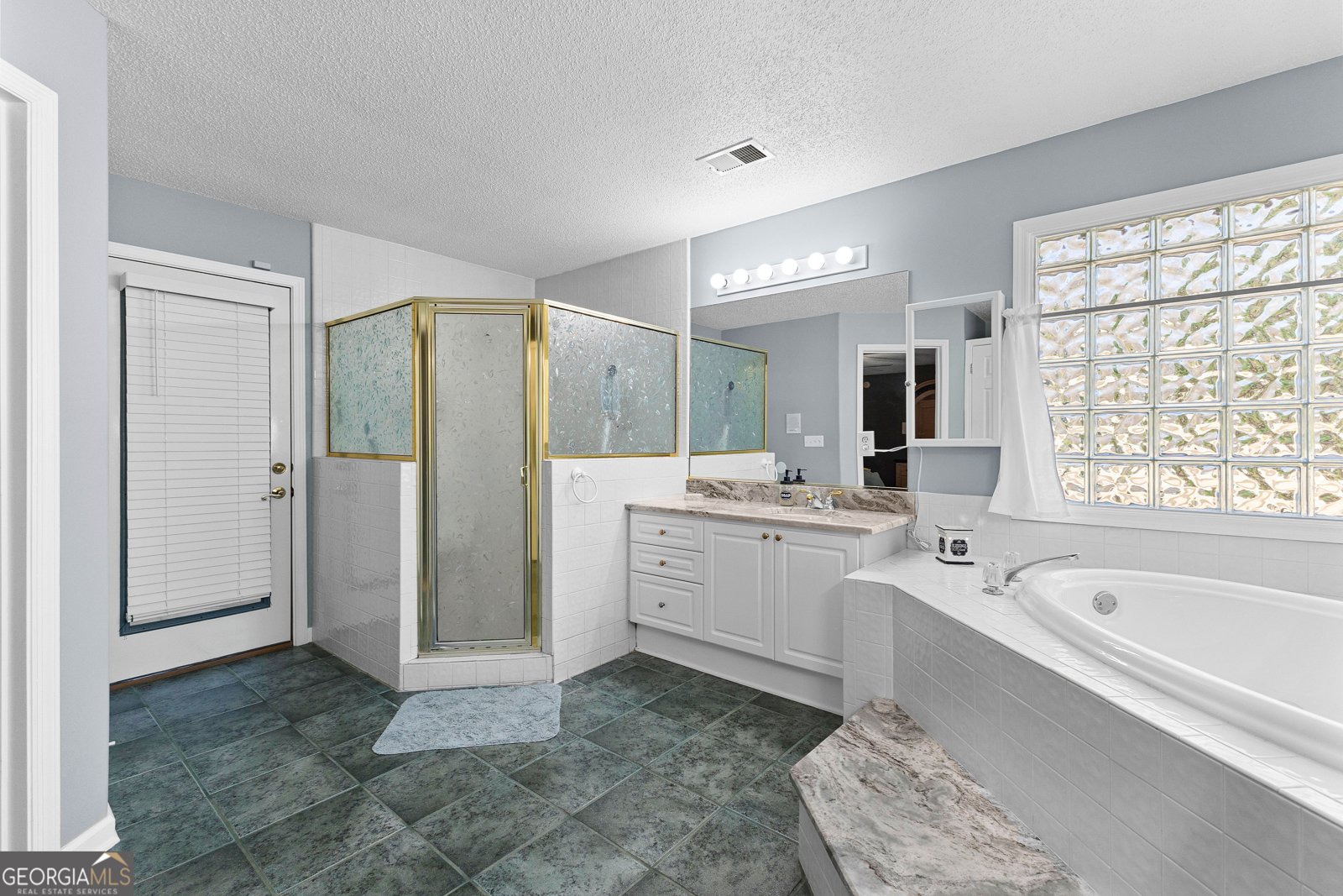 90 Hazelridge Lane Sharpsburg - 21