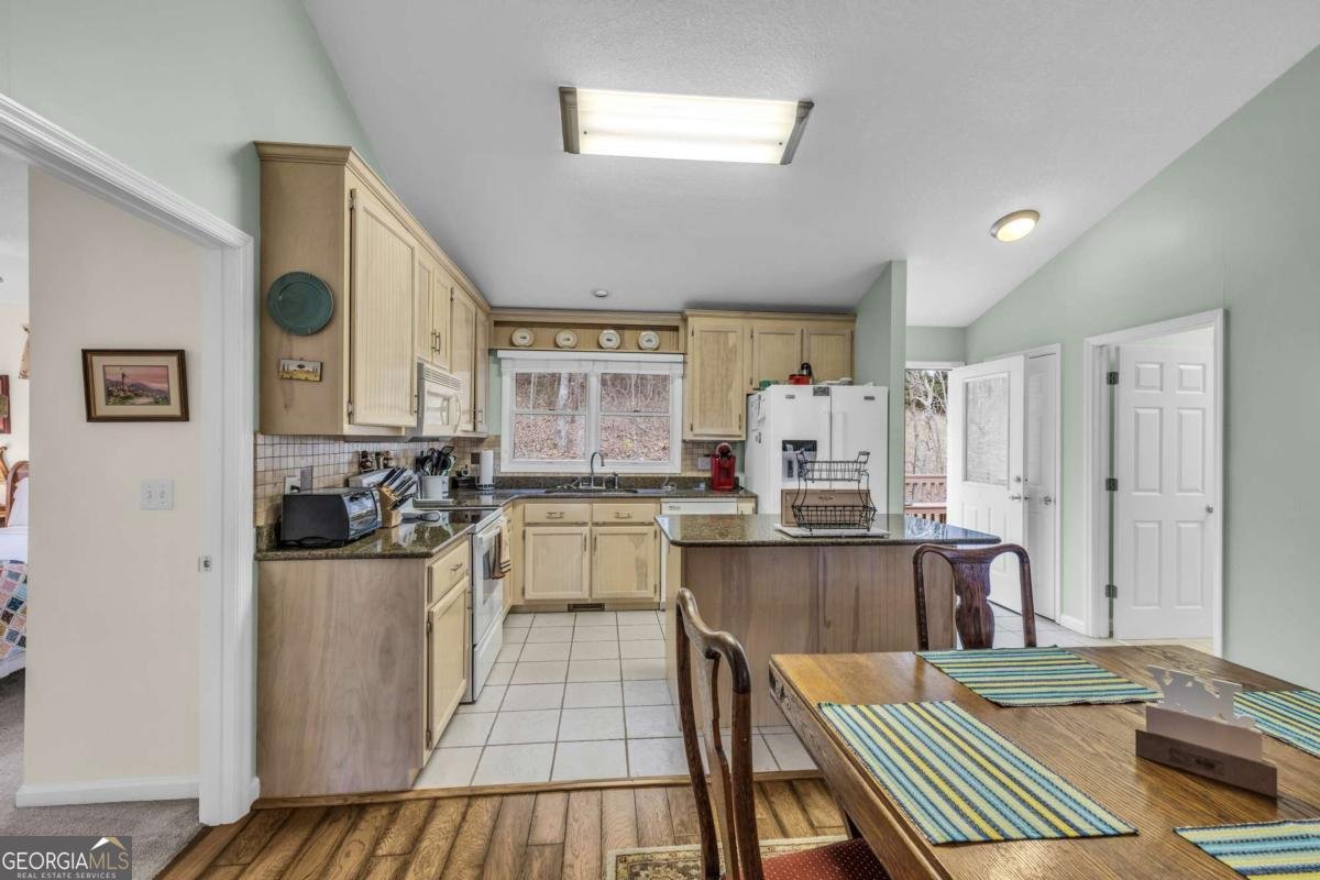 688 Mcridge Road Hiawassee - 26