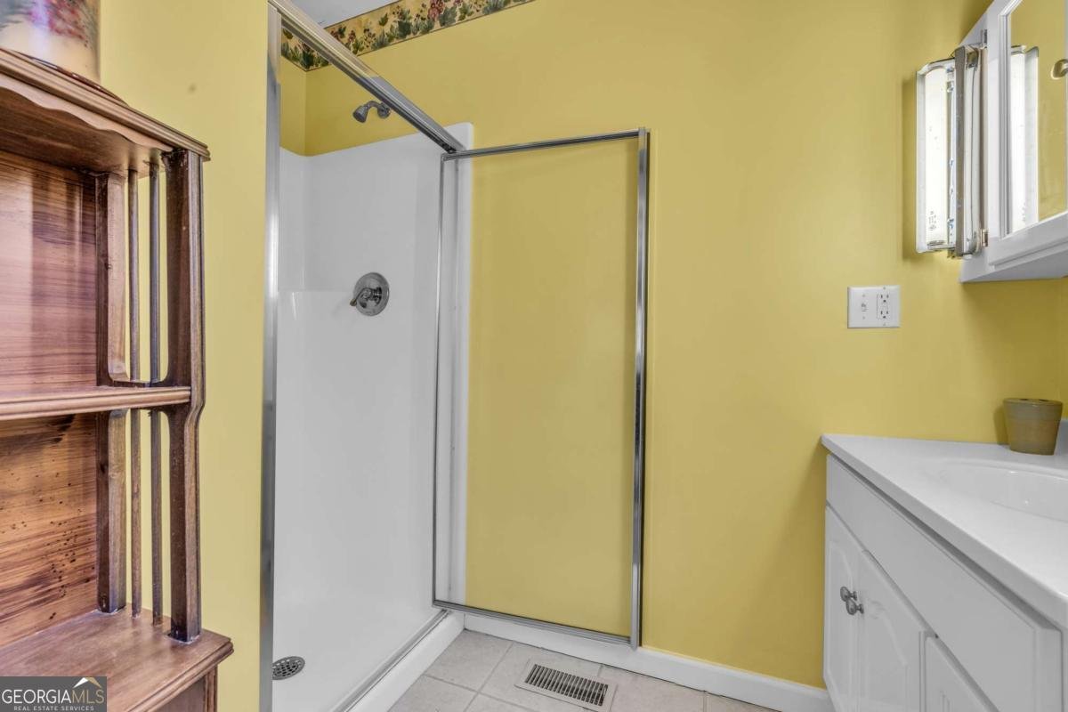 688 Mcridge Road Hiawassee - 57
