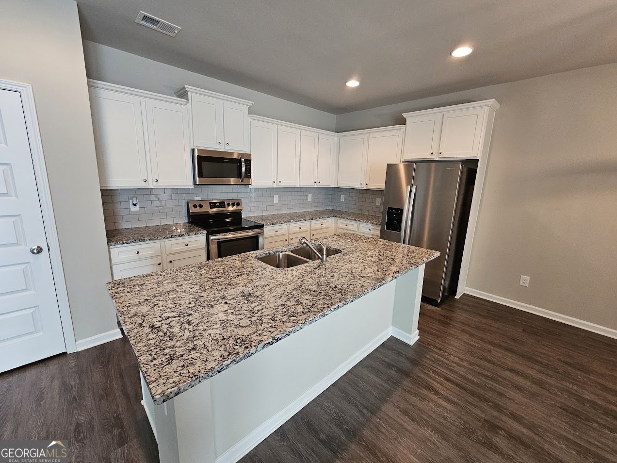 333 Darlington Drive Ellenwood - 12