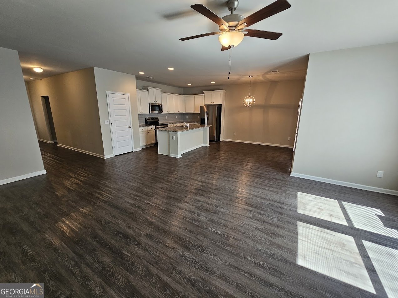 333 Darlington Drive Ellenwood - 19