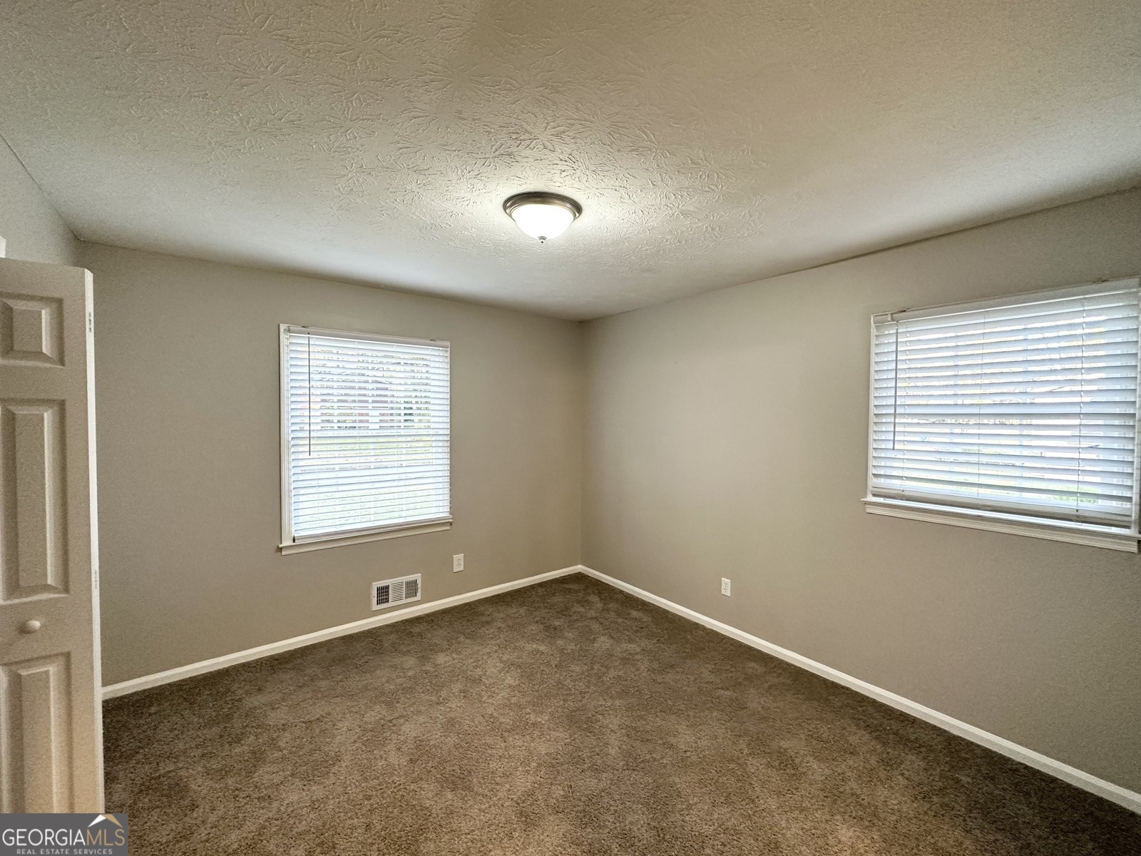 6635 Hidden Brook Trail South Fulton - 10