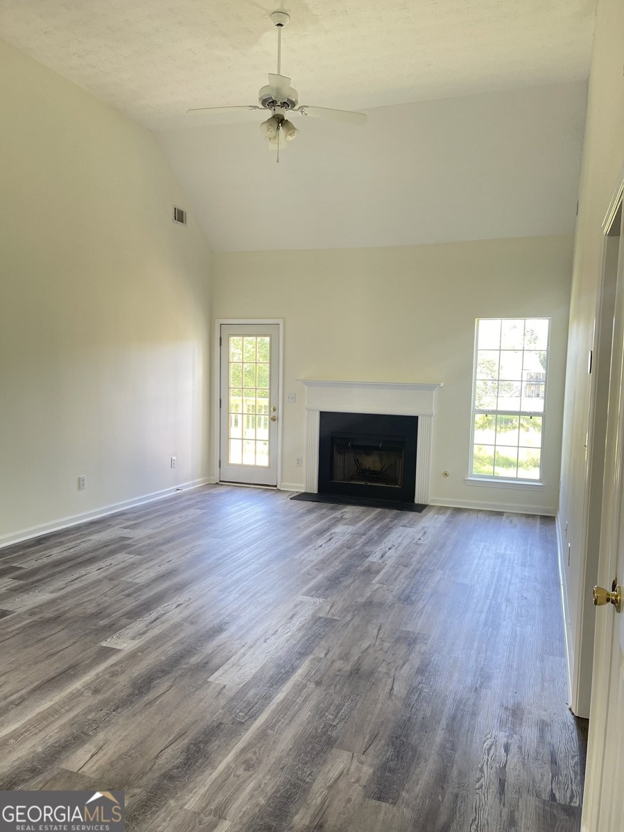 203 Sea Marsh Court Fayetteville - 22
