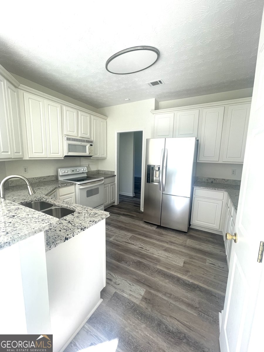 203 Sea Marsh Court Fayetteville - 60