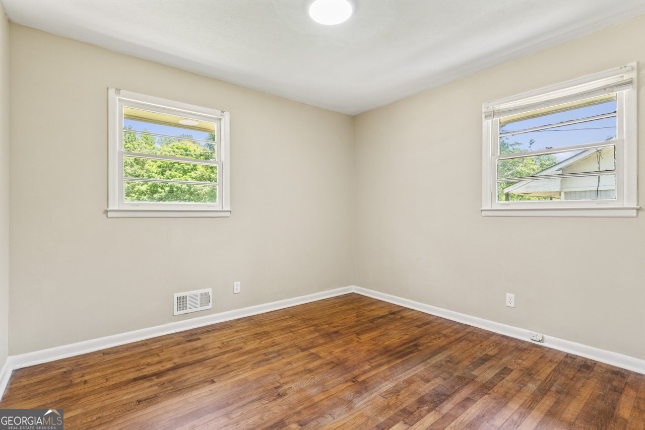 308 Elizabeth Lane Griffin - 14