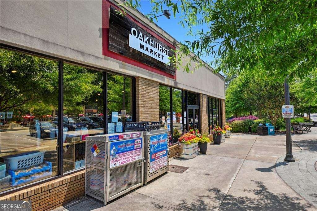 728 Oakview Road Decatur - 35