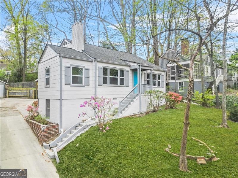 1910 THOMPSON Avenue East Point - 1