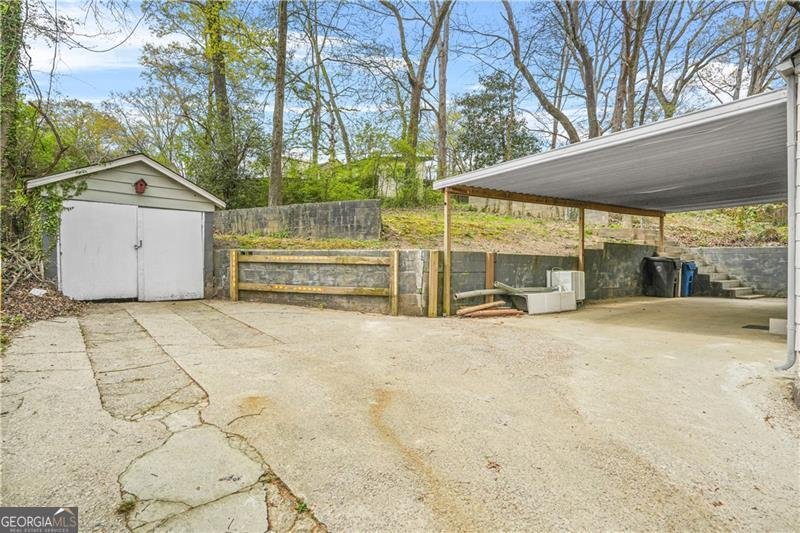 1910 THOMPSON Avenue East Point - 22