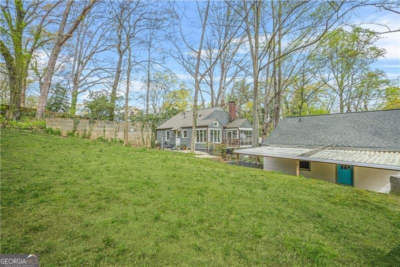 1910 THOMPSON Avenue East Point - 23