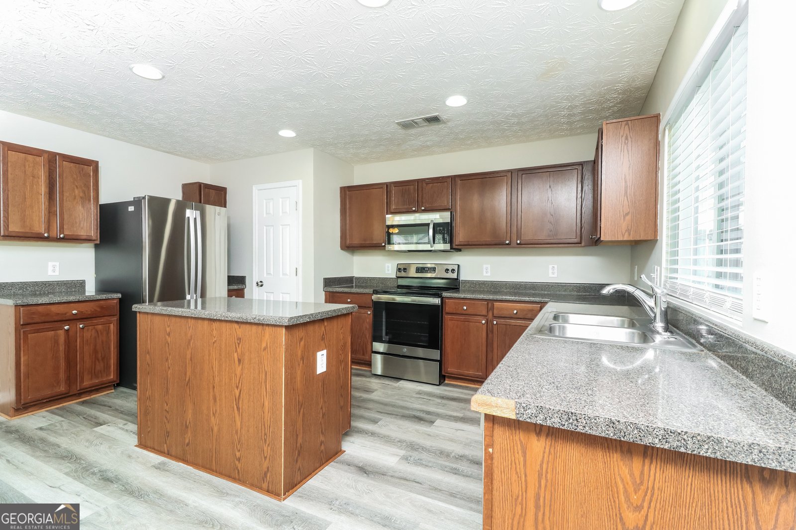 312 Silver Fox Trail Dallas - 10