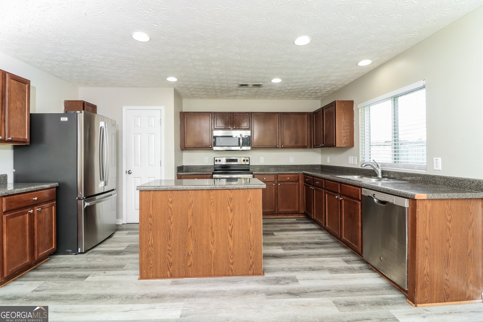 312 Silver Fox Trail Dallas - 8