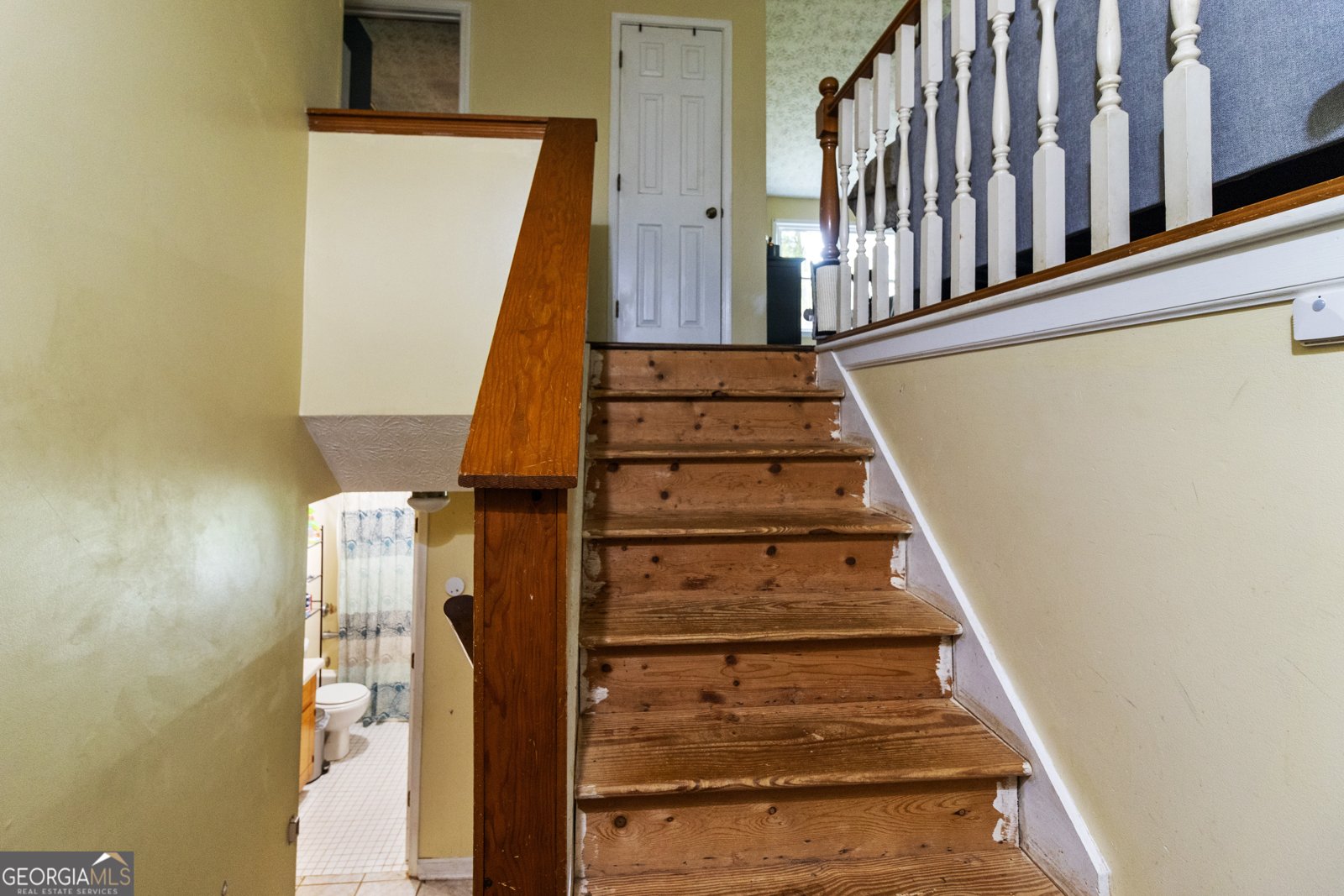 378 Cole Drive Lilburn - 4
