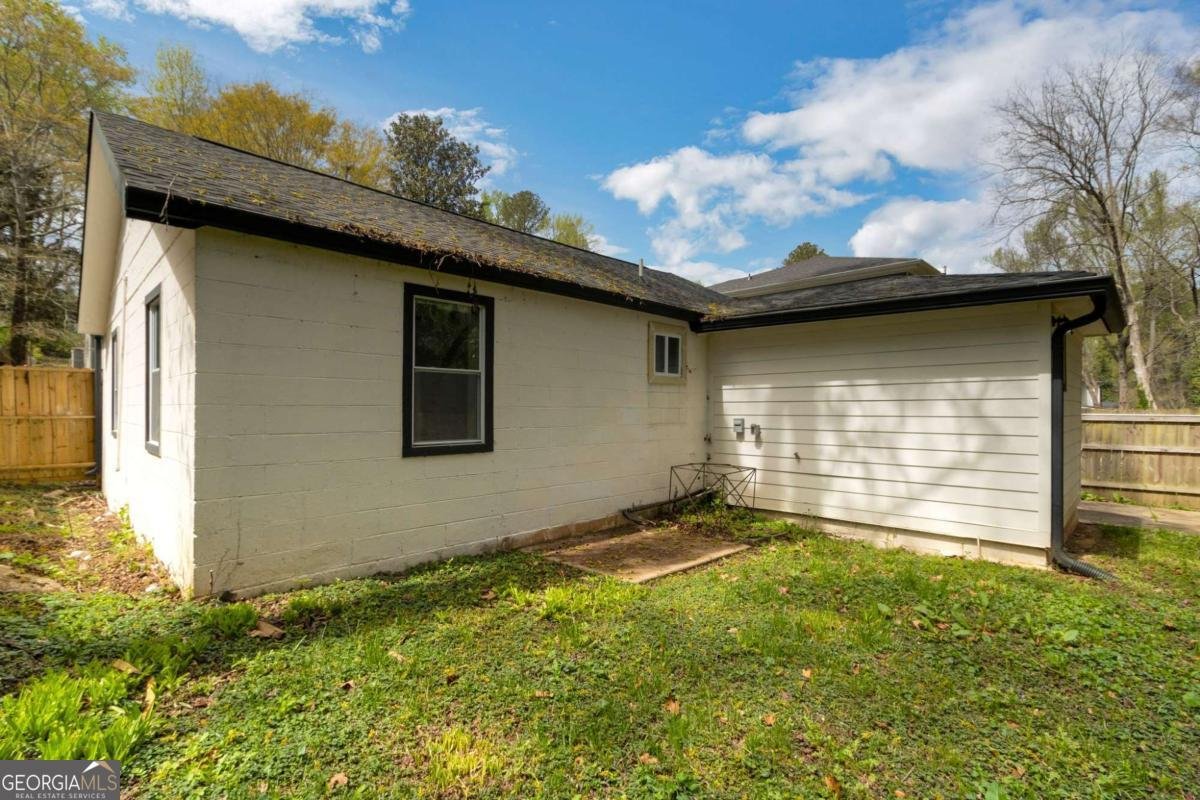 1318 Graymont Drive Atlanta - 21