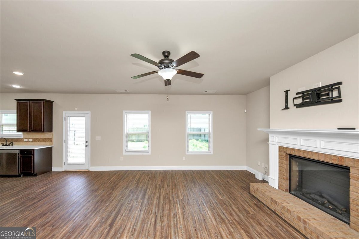 2375 Walker Drive Hampton - 11