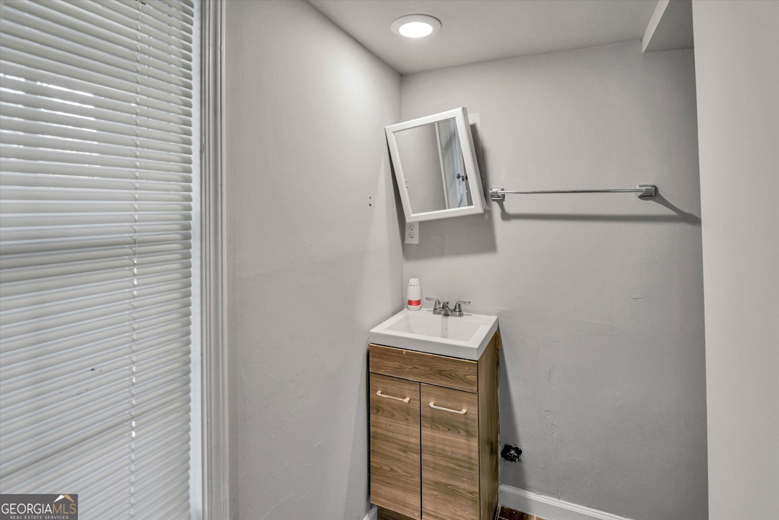 6921 Babbling Brook Drive Rex - Photo 34