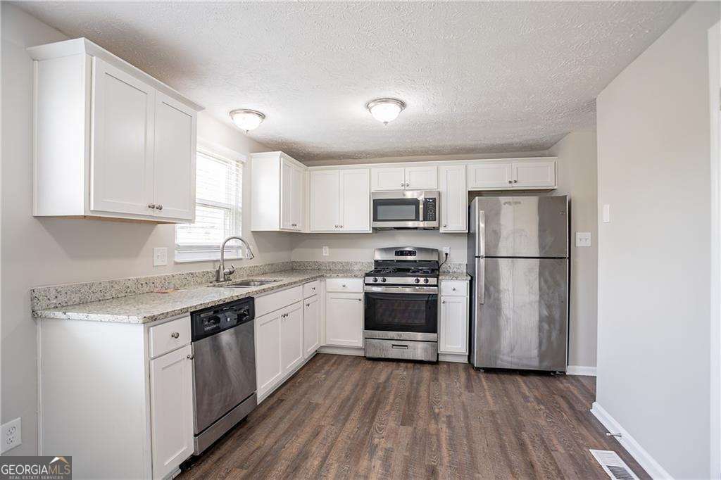 5415 Tracey Drive Stone Mountain - 2