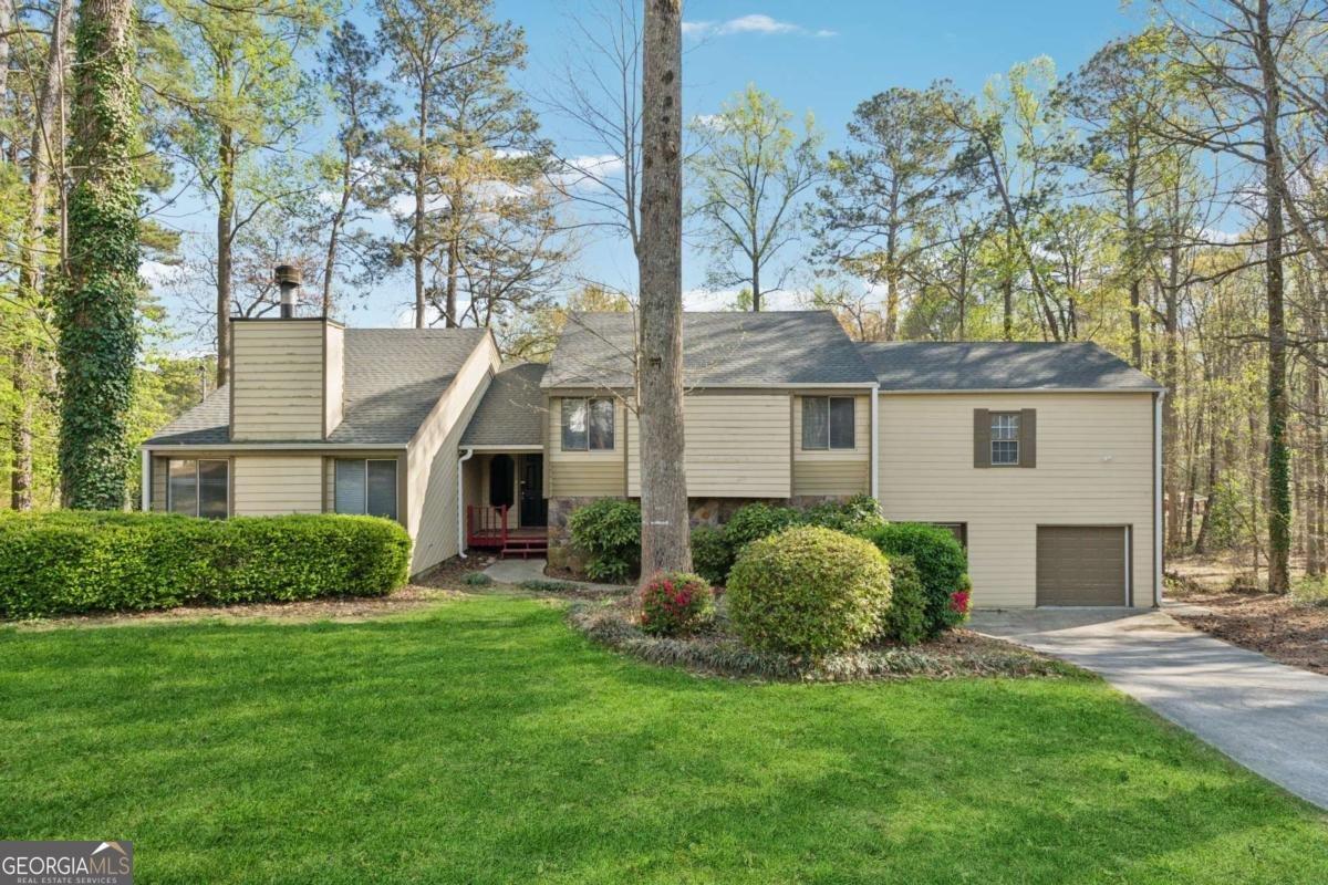 1870 Abercorn Way Snellville - 1