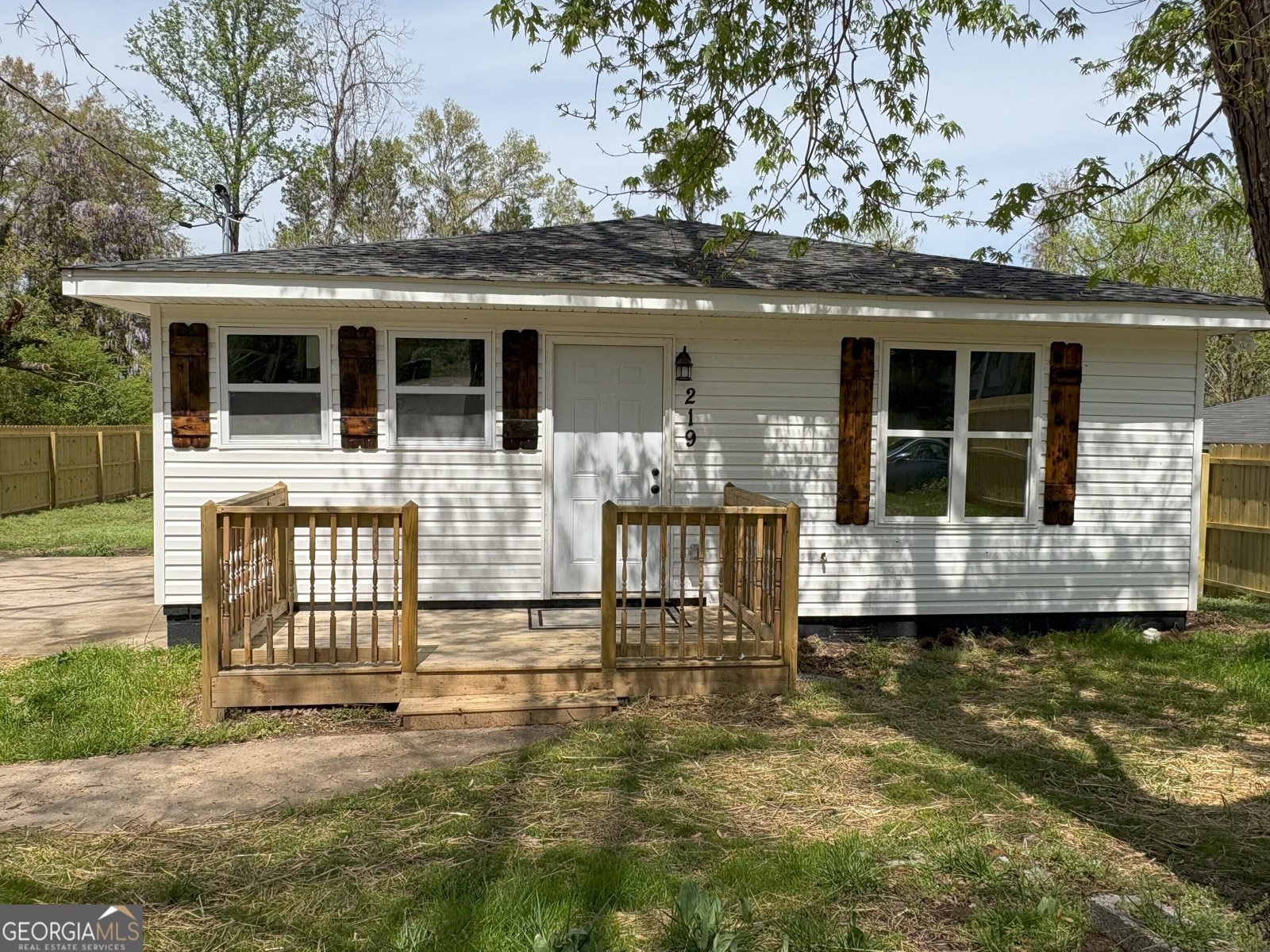 219 Lexington Avenue Griffin - 1