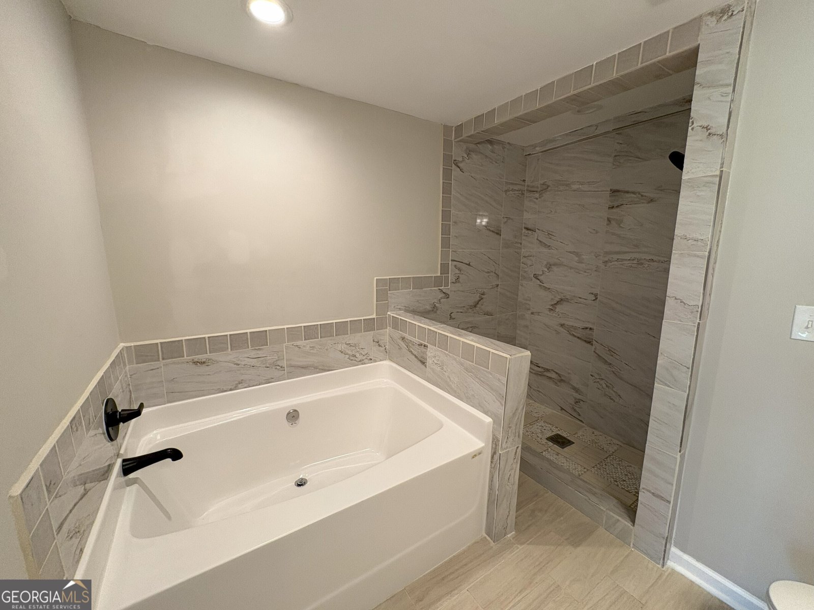 219 Lexington Avenue Griffin - 10