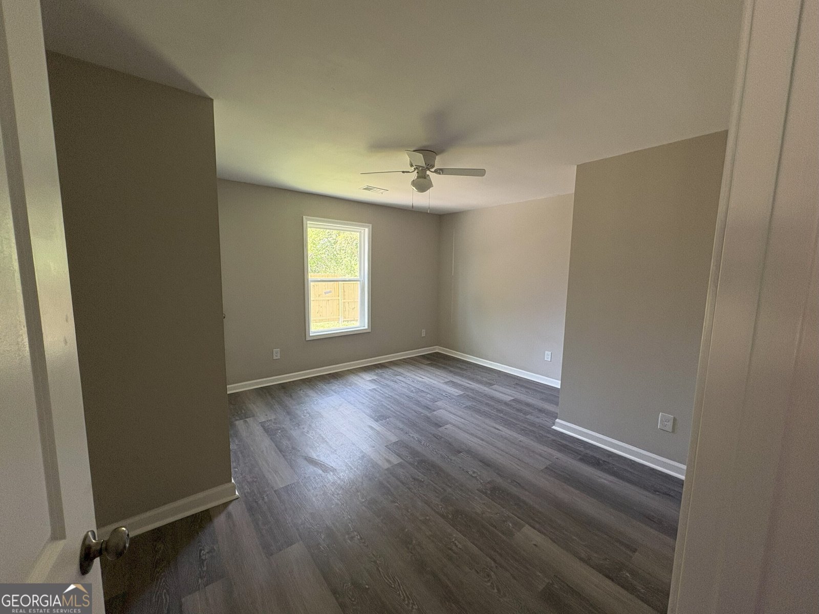 219 Lexington Avenue Griffin - 14