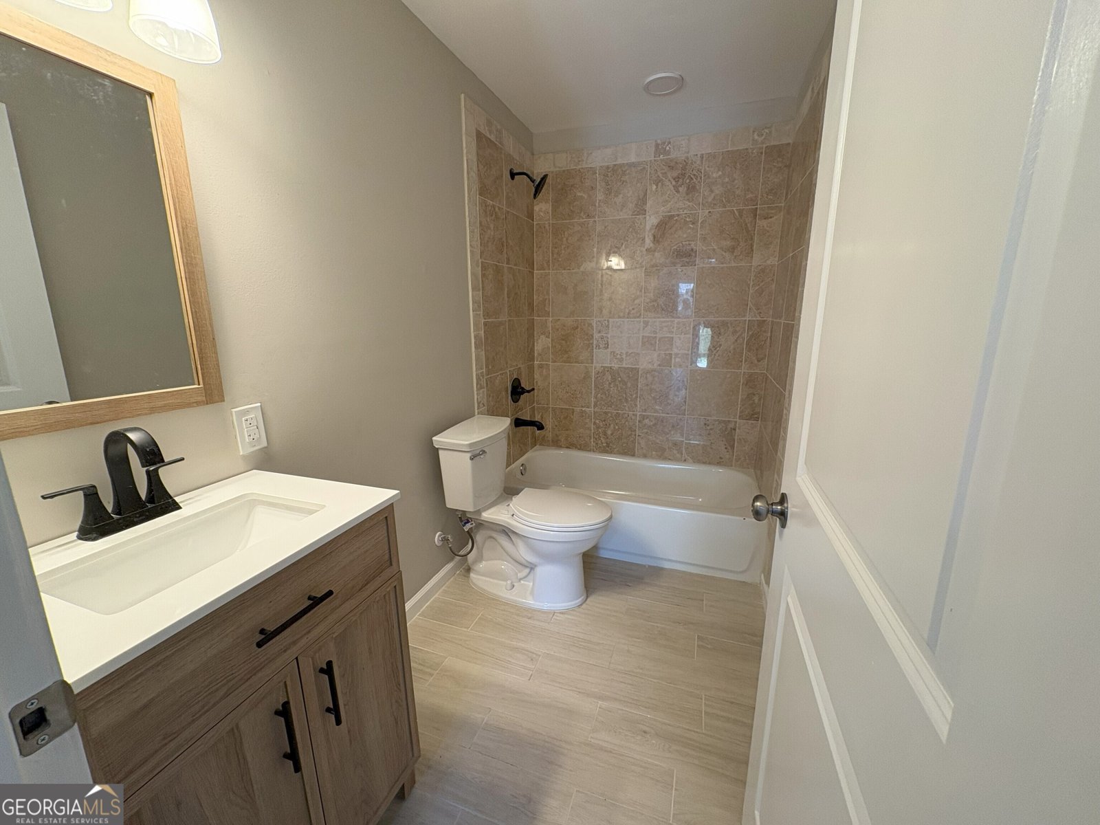 219 Lexington Avenue Griffin - 6