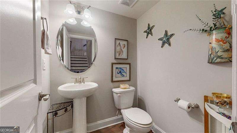2168 Rock Creek Park Decatur - 18