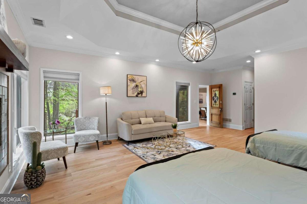 1890 Spalding Drive Atlanta - 27
