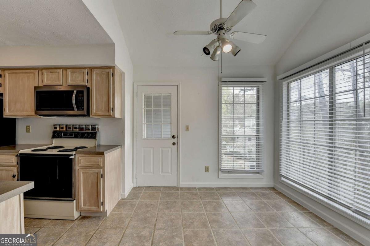 518 Glenleaf Drive Peachtree Corners - 14