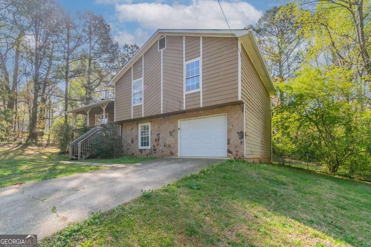 2619 Del Ridge Drive Douglasville - 1
