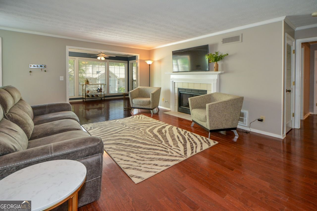 1602 Gettysburg Place Sandy Springs - 2