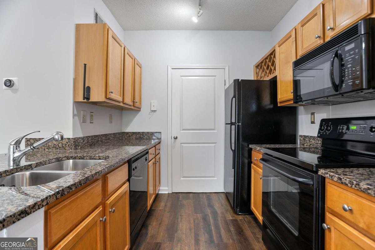 4333 Dunwoody Park Atlanta - 10
