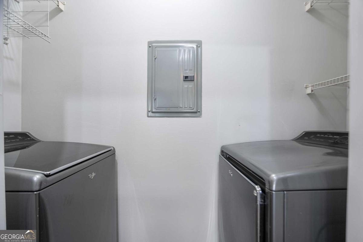4333 Dunwoody Park Atlanta - 13