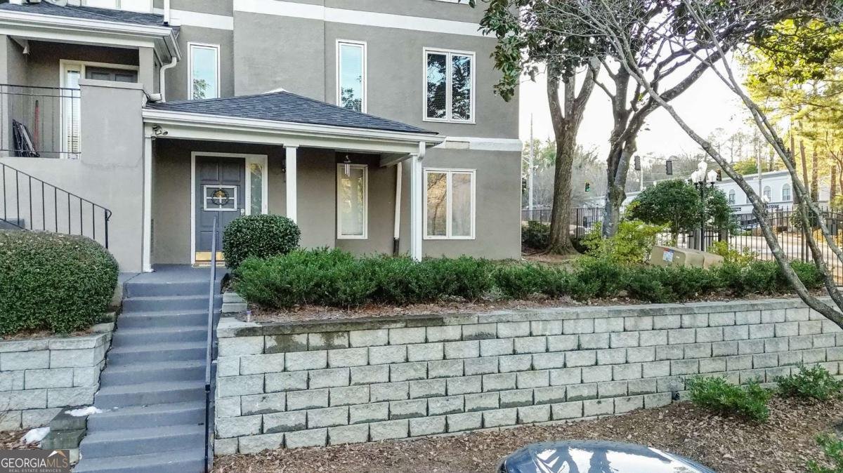 64 Saint Claire Lane Atlanta - 1