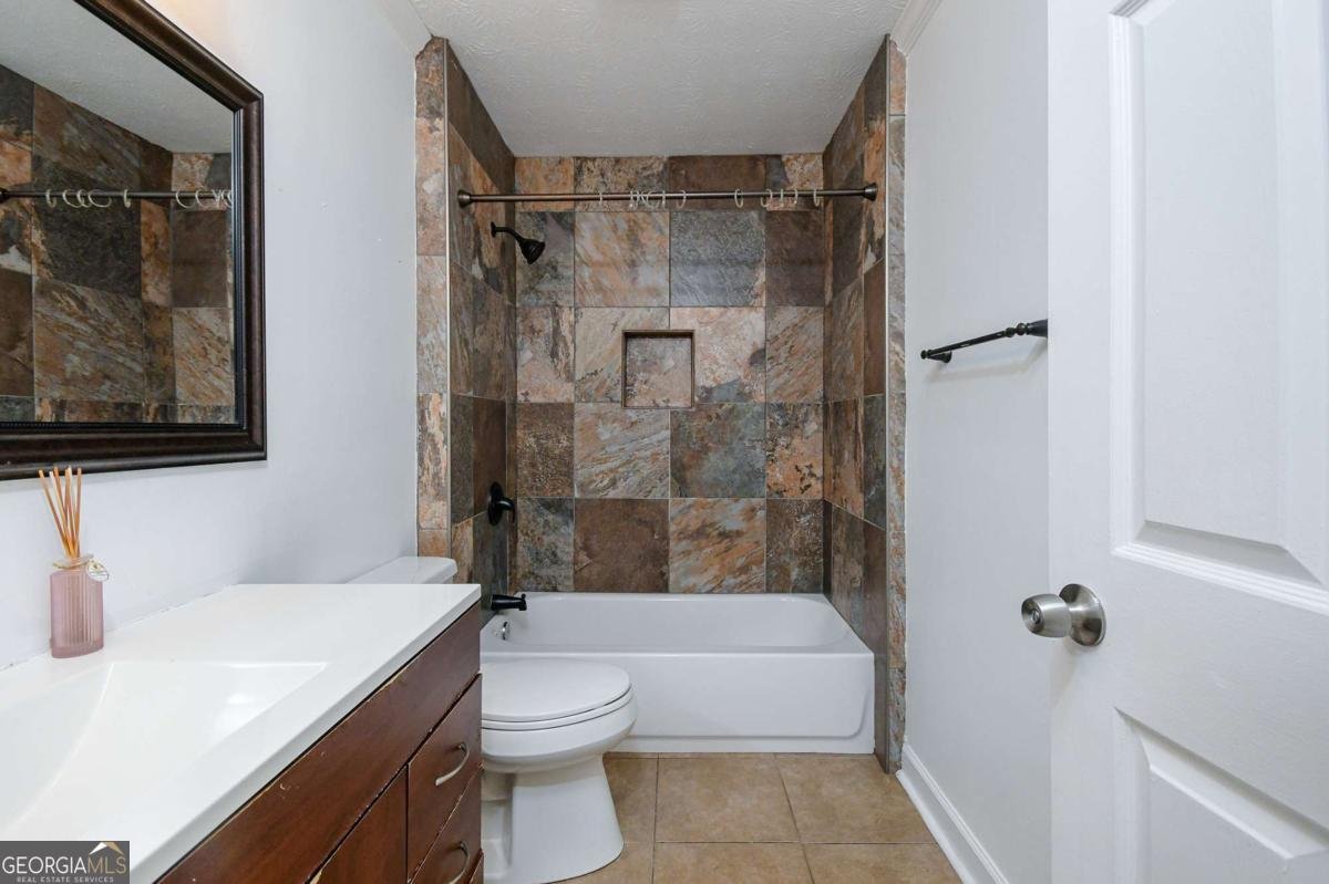 64 Saint Claire Lane Atlanta - 24