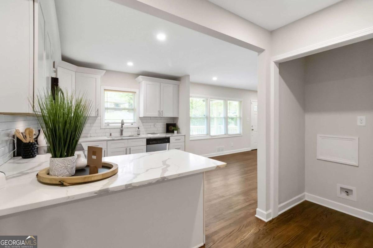 2297 Sheryl Drive Decatur - 9
