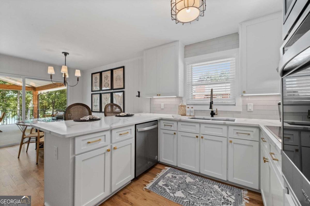 6160 Lake Lanier Heights Road Buford - 23
